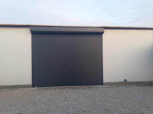 1460 euro - Usau rulou lamele 77 lxh 4000x4000 cote de gol, culoare standard